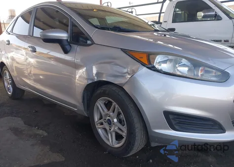 2018 Ford Fiesta Se z USA, uszkodzony, nr VIN 3FADP4BJ3JM127825